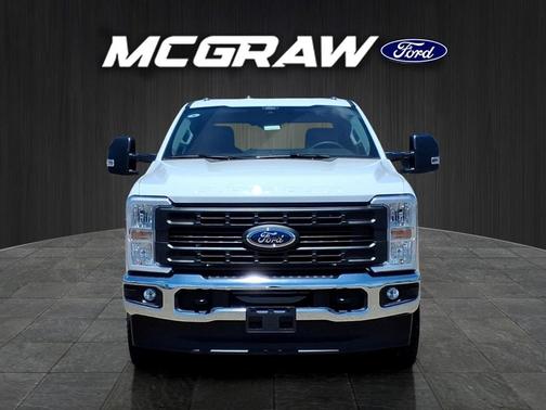 Oxford White 2026 Ford F-350 XL