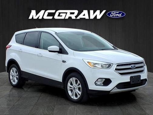 Oxford White 2019 Ford Escape SE