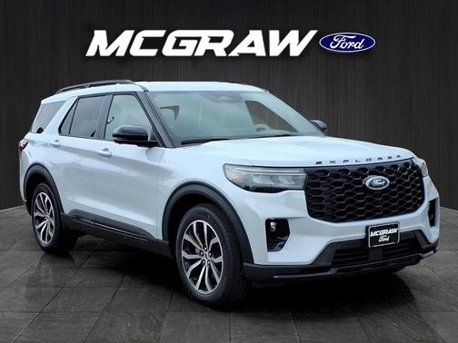 Space White Metallic 2026 Ford Explorer ST-Line
