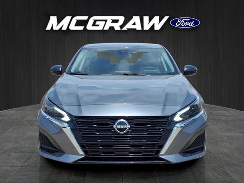 Gun Metallic 2025 Nissan Altima 2.5 SV