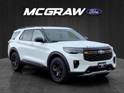 Star White Metallic Tri-Coat 2026 Ford Explorer Tremor