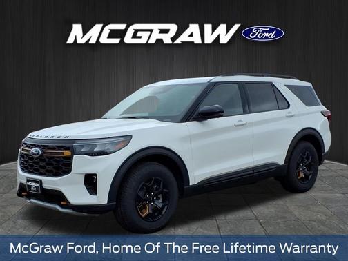 Star White Metallic Tri-Coat 2026 Ford Explorer Tremor