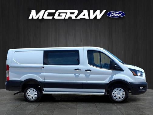Oxford White 2025 Ford Transit-250 Base