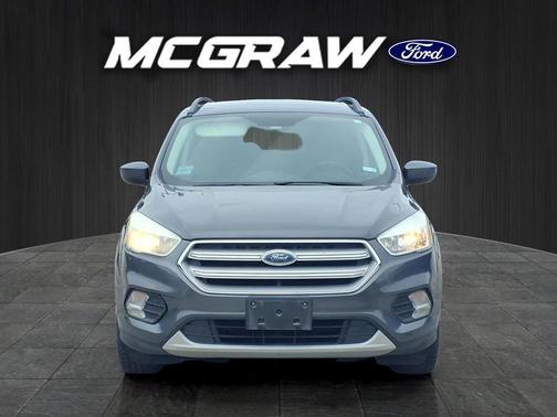 Magnetic Metallic 2018 Ford Escape SE