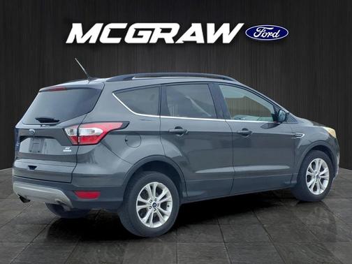 Magnetic Metallic 2018 Ford Escape SE