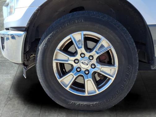 Ingot Silver 2016 Ford F-150 XLT