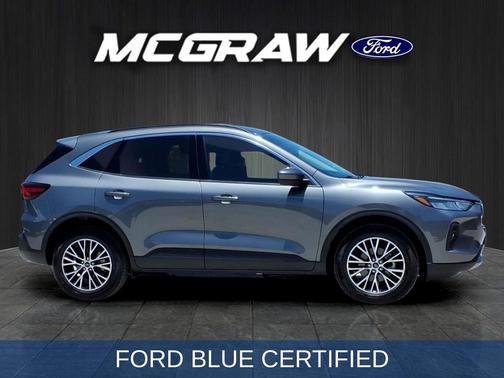 Carbonized Gray Metallic 2024 Ford Escape PHEV SE