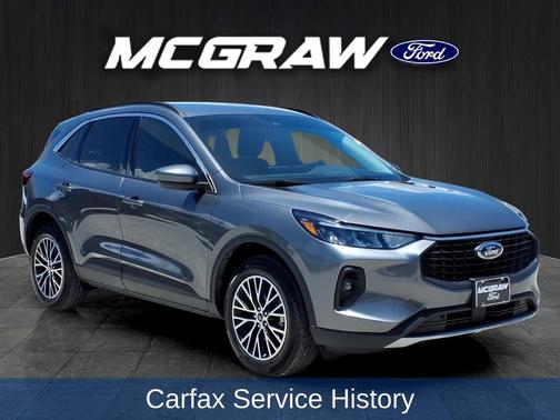 Carbonized Gray Metallic 2024 Ford Escape PHEV SE