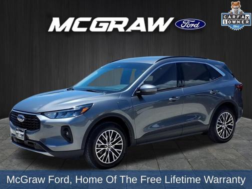 Carbonized Gray Metallic 2024 Ford Escape PHEV SE