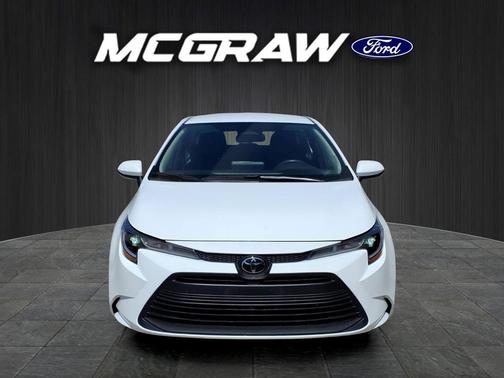 Ice Cap 2025 Toyota Corolla LE