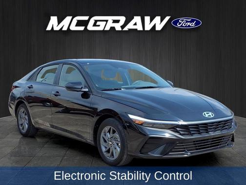 Abyss Black 2025 Hyundai ELANTRA HEV Blue