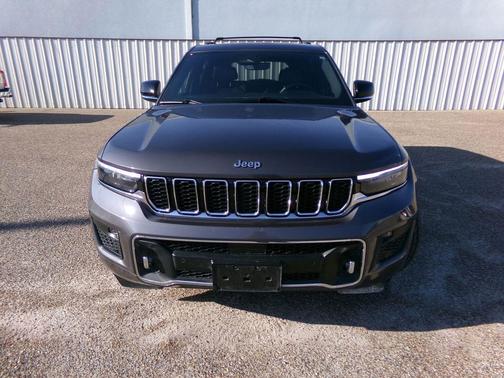 2023 Jeep Grand Cherokee Overland