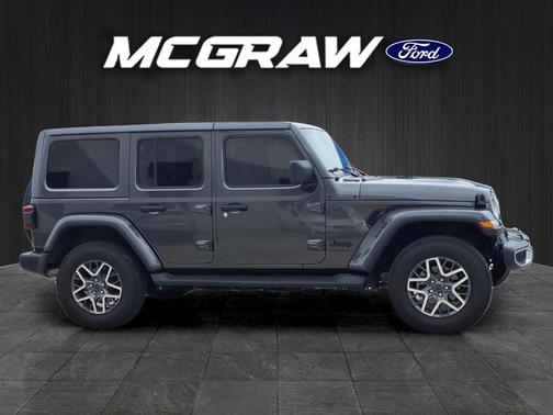 2026 Jeep Wrangler 4-Door Sahara 4x4