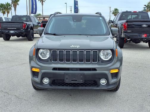 Sting-Gray Clearcoat 2021 Jeep Renegade Latitude