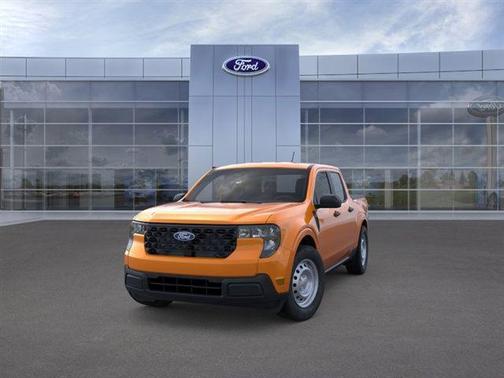 Orange Fury Metallic Tri-Coat 2026 Ford Maverick XL