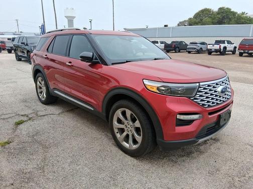 Rapid Red Metallic Tinted Clearcoat 2020 Ford Explorer Platinum