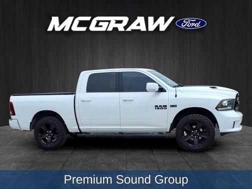 Bright White Clearcoat 2017 RAM 1500 Night Crew Cab 4x4 5'7' Box