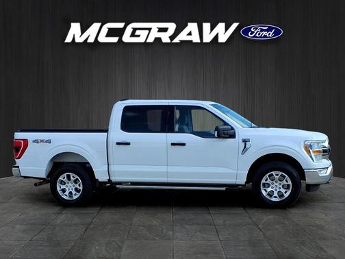 Oxford White 2022 Ford F-150 XLT