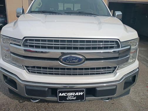 White Platinum Clearcoat Metallic 2018 Ford F-150 Lariat