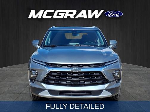 Sterling Gray Metallic 2023 Chevrolet Blazer 2LT