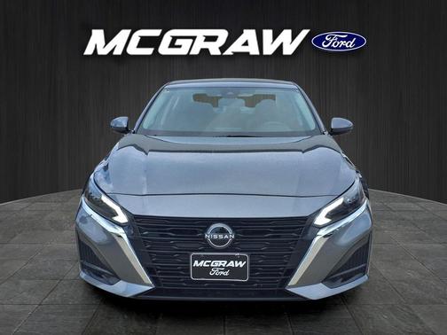 Gun Metallic 2023 Nissan Altima 2.5 SV