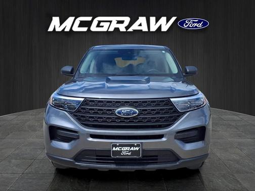 Carbonized Gray Metallic 2021 Ford Explorer Base
