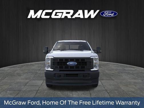 Oxford White 2026 Ford F-350 XL