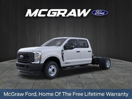 Oxford White 2026 Ford F-350 XL