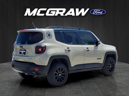 Mojave Sand 2017 Jeep Renegade Trailhawk