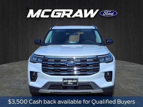 Space White Metallic 2026 Ford Explorer Active w/200A Pkg