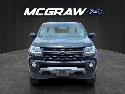 Black 2022 Chevrolet Colorado Z71