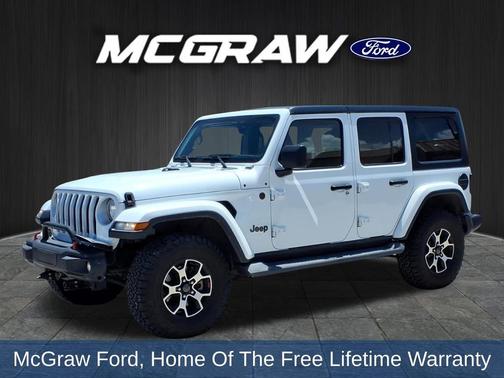 Bright White Clearcoat 2019 Jeep Wrangler Unlimited Sahara