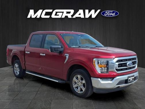 Rapid Red Metallic Tinted Clearcoat 2022 Ford F-150 XLT