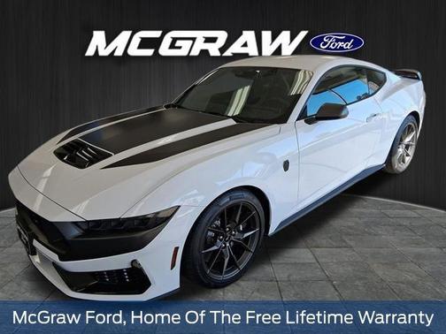 Oxford White 2026 Ford Mustang Dark Horse Fastback