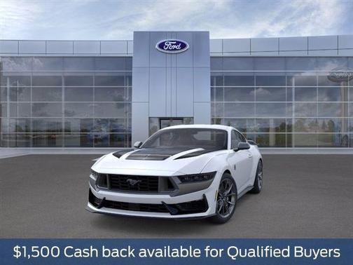 Oxford White 2026 Ford Mustang Dark Horse Fastback