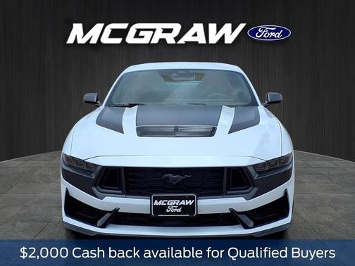 Oxford White 2026 Ford Mustang Dark Horse Fastback