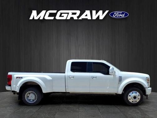 Star White Metallic Tri-Coat 2020 Ford F-450 Platinum
