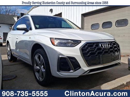 2022 Audi Q5 45 S line Premium Plus