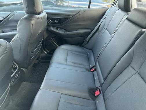 2023 Subaru Legacy 