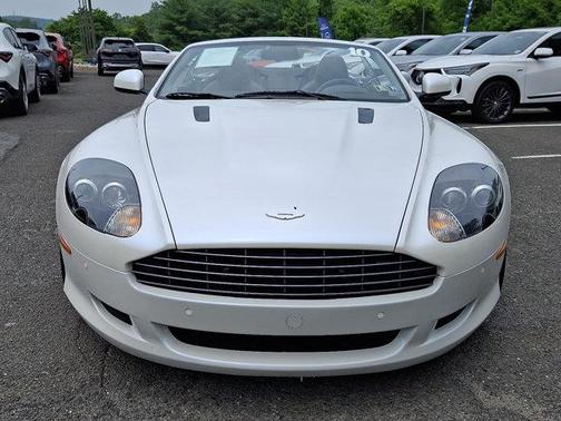 2010 Aston Martin DB9 Volante