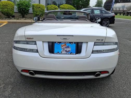 2010 Aston Martin DB9 Volante