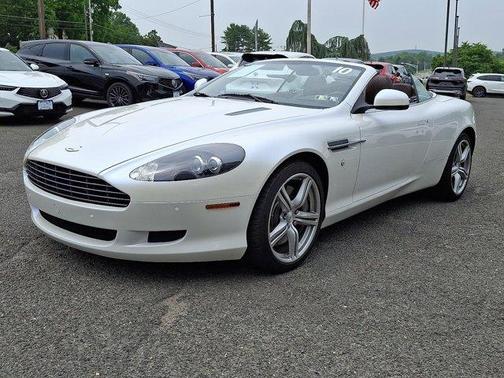 2010 Aston Martin DB9 Volante