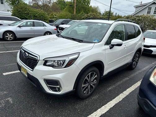 Crystal White Pearl 2019 Subaru Forester Limited