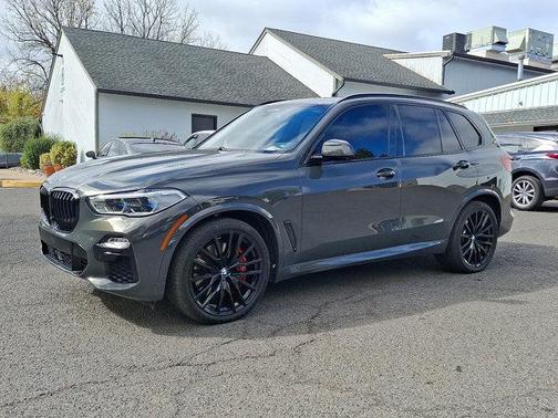 2021 BMW X5 M50i