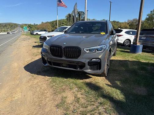 2021 BMW X5 M50i