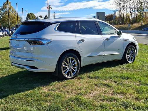 2024 Buick Enclave Avenir