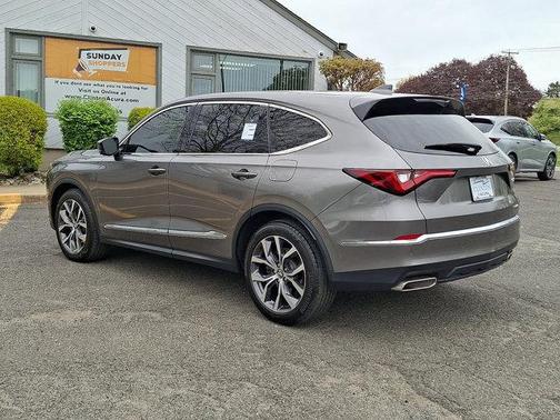 Liquid Carbon Metallic 2024 Acura MDX Technology
