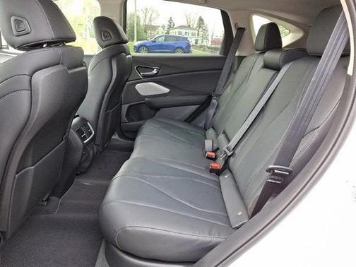 2025 Acura RDX Technology Package