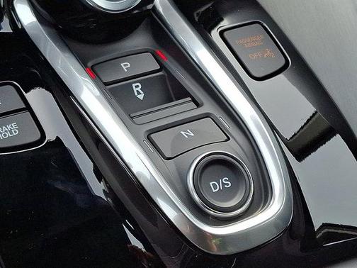 2025 Acura TLX Technology