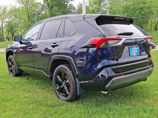 2021 Toyota RAV4 Hybrid XSE